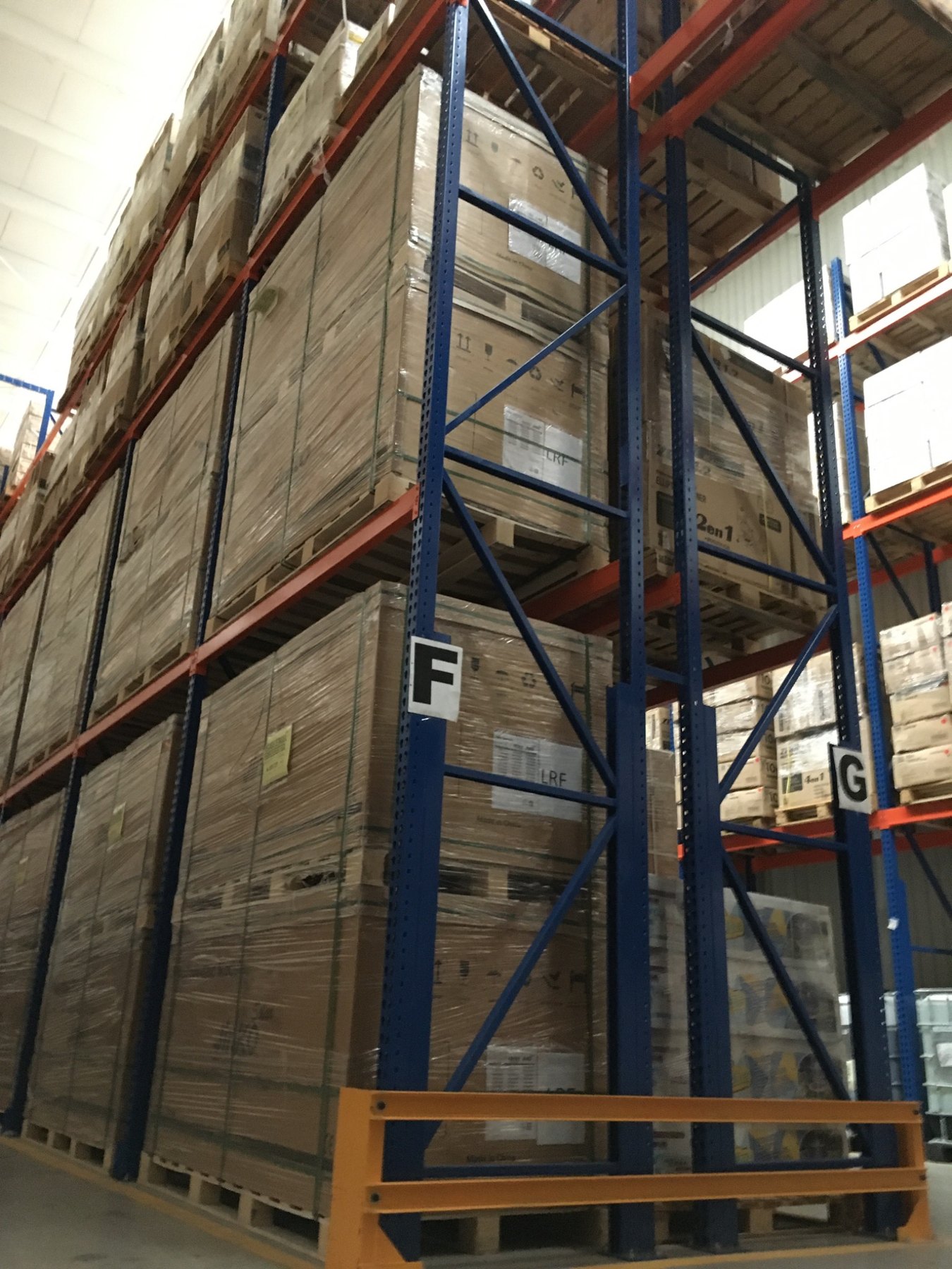 Operación de almacenaje y control de inventario